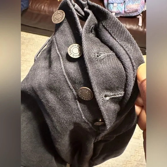 SUPREME  100% COTTON AND PATCH COW LEATHER MENS BLACK COLOR JEAN SIZE 34 - Picture 9 of 12